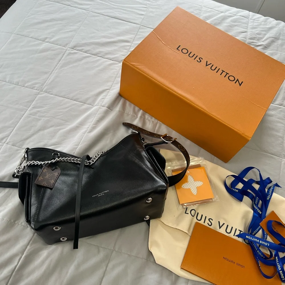 Black Leather Shoulder Bag with Monogram Strap - Picture 2 of 11